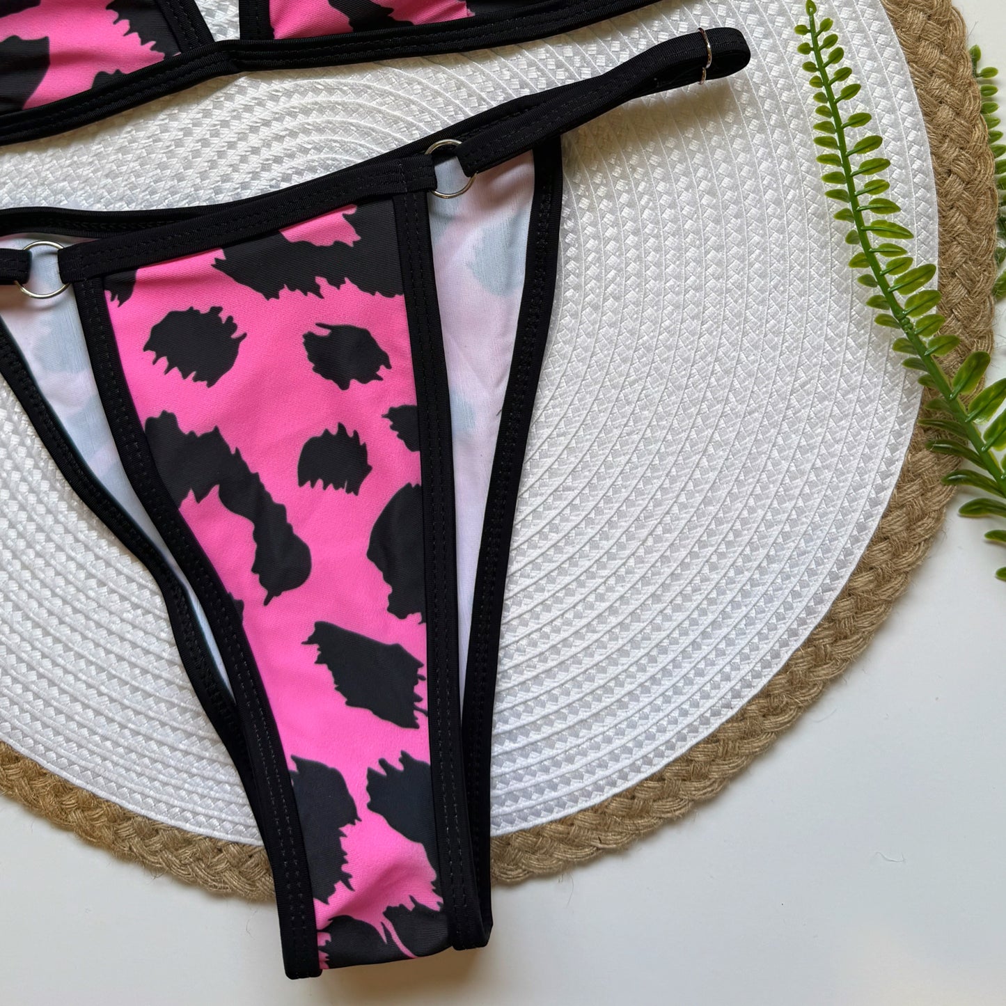 Bikini Aura Animal